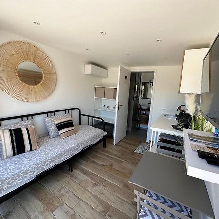 Studio Collobrieres Vue Sur Village Εξωτερικό φωτογραφία